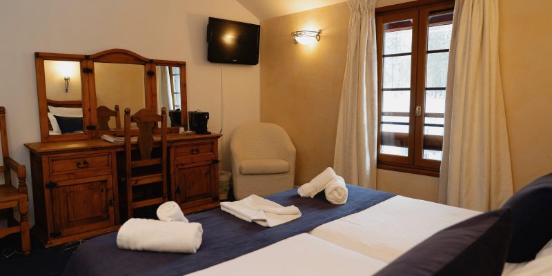 0A2DBB26-0202-44DB-979A-3E87A538EFFC